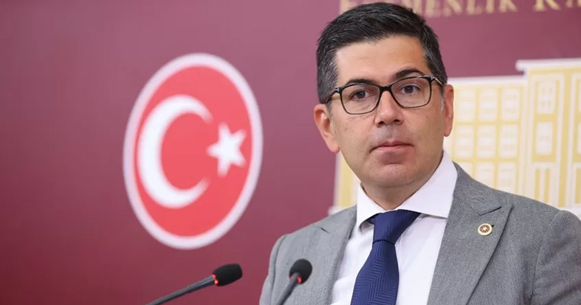 Yusuf Tekin’den CHP’ye Yaz Saati Yanıtı ‘Biz Değil Valiler Yetkili’